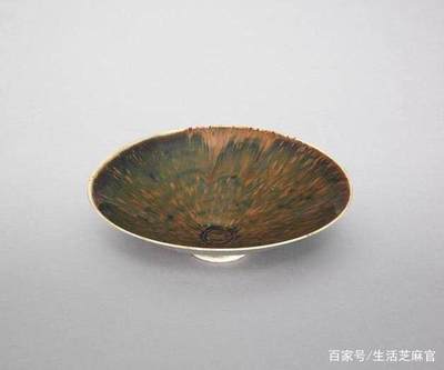 黑釉鹧鸪斑斗笠盏:被称为“天外飞仙”早些年更是神话中的神话